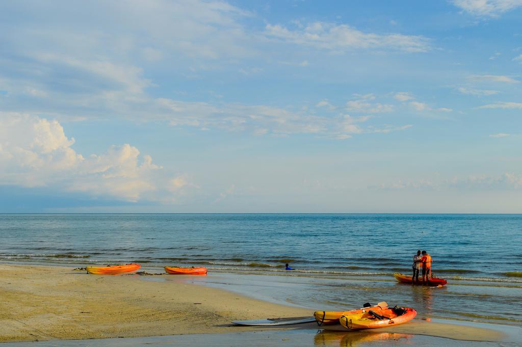 Mango Beach Resort Трат Екстериор снимка