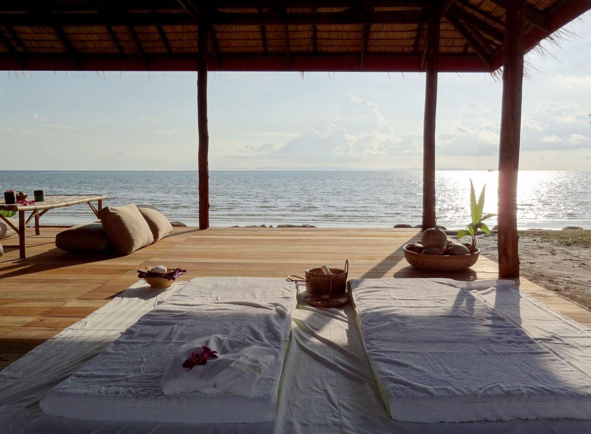 Mango Beach Resort Трат Екстериор снимка